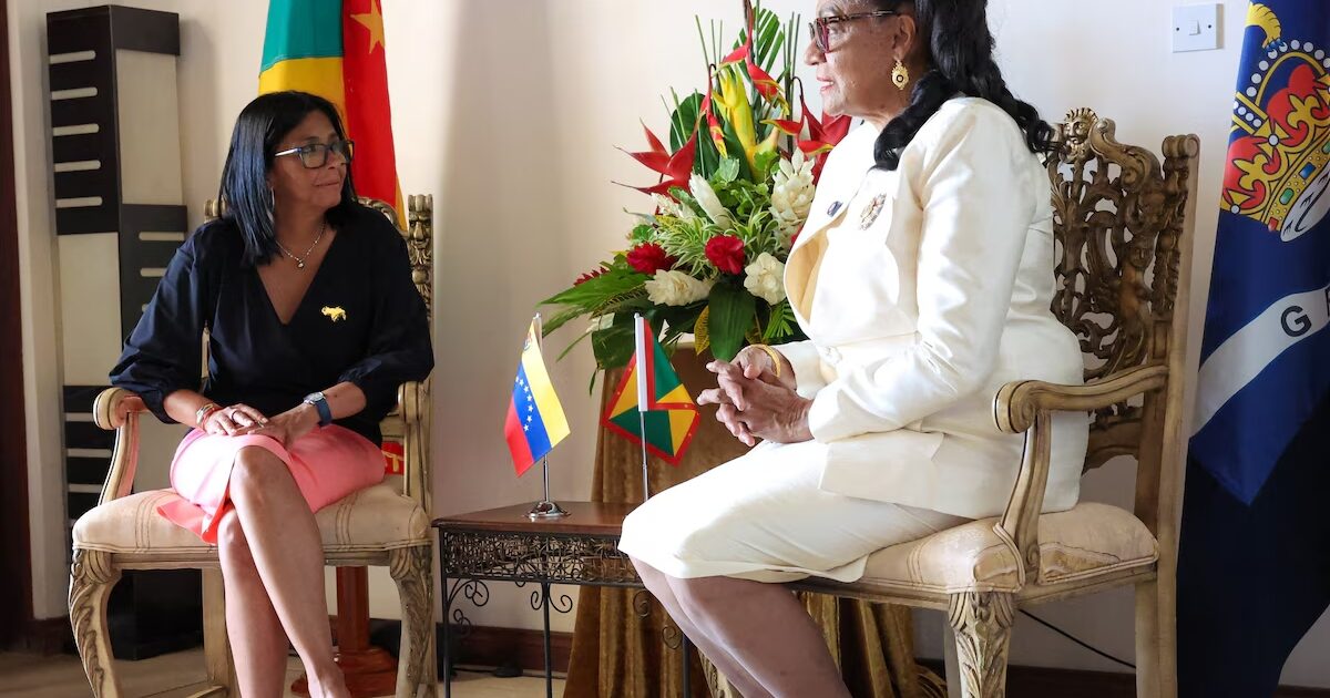 Delcy Rodríguez visita Granada para reforzar la cooperación bilateral con el Caribe